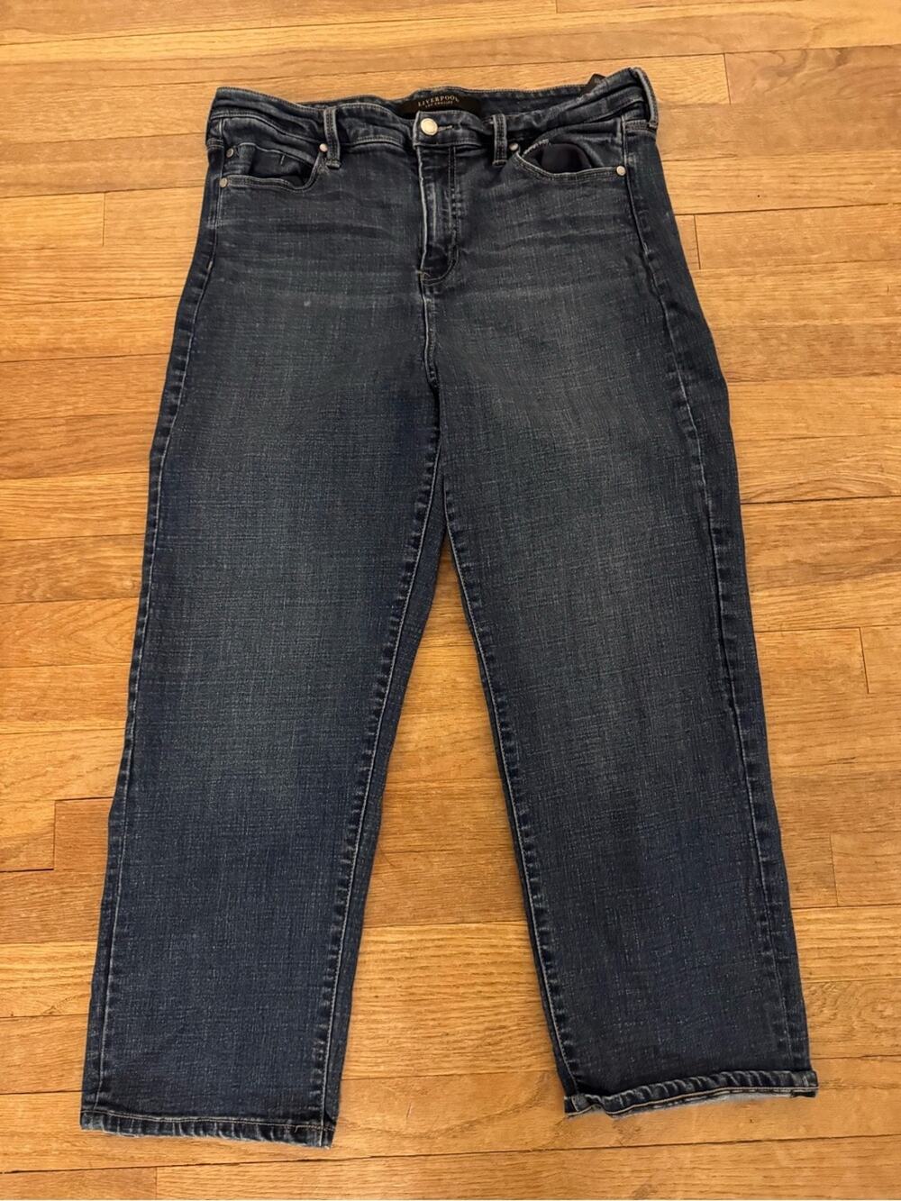 Liverpool Women's Blue Wash Straight Leg Jeans - Size 14
 b94